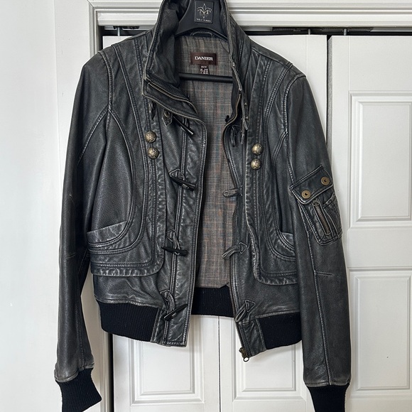 Distressed Aviator Leather Jacket - Picture 5 of 7